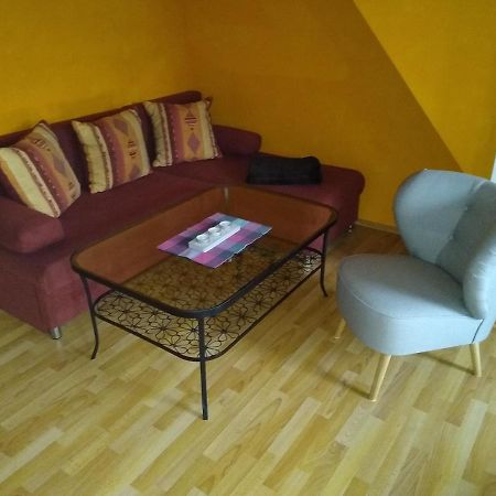 Maisonettewohnung Auf 2 Etagen Mit Zwei Balkonen บาร์ท ภายนอก รูปภาพ